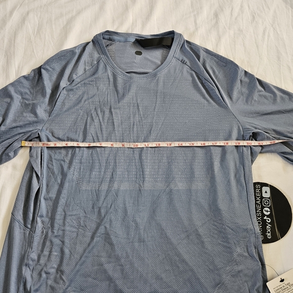 Lululemon License to Train Short Sleeve *Elite, UTYB/CHBY Blue Men's Size XLarge - Picture 8 of 10
